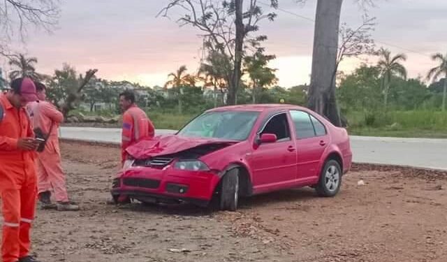 Chocaron “gandallas”