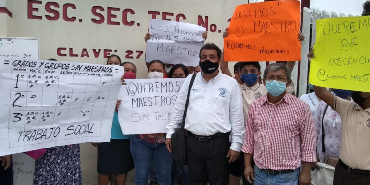 Padres de familia están en su derecho