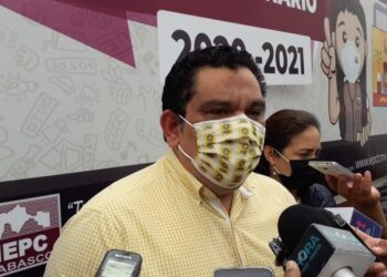 Van contra Evaristo