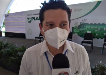 Asesores y familiares manipulan a Chelo Cano