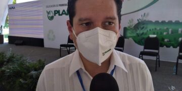 Asesores y familiares manipulan a Chelo Cano