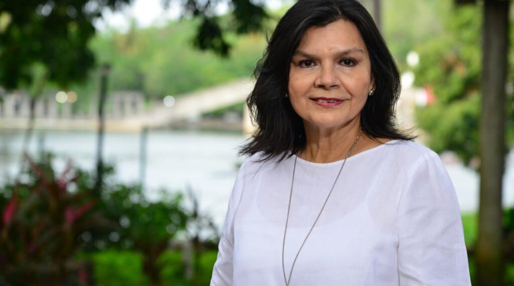 Reprobada Yolanda Osuna