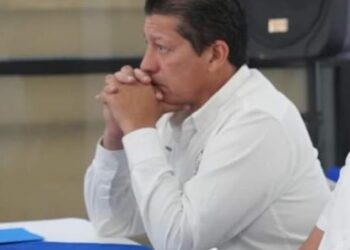 Presidente del Colegio de Ingenieros viola normatividad