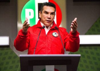 Denuncian a presidenciables