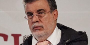 La libraron abogados