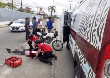 Se estampó contra un auto