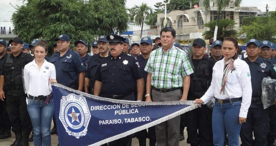 Cesan a jefe policiaco