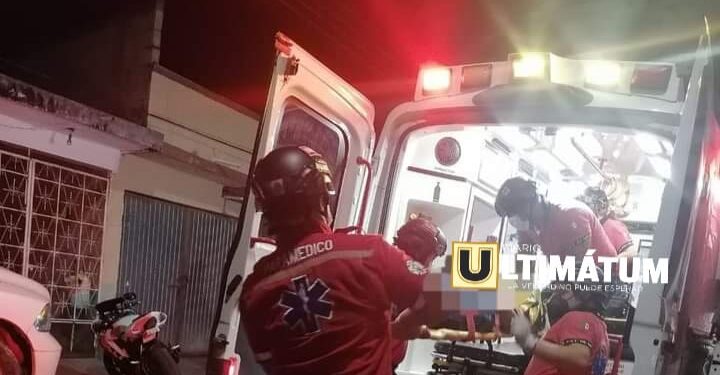 Lo callaron a golpes