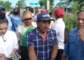 Bloquean carretera