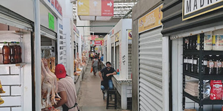 Demandarán a locatarios