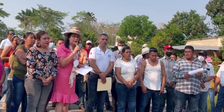 Intimida alcaldesa a sus colaboradores