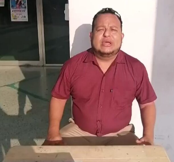 Exhibe el subdirector jurídico “pudrición” en ayuntamiento