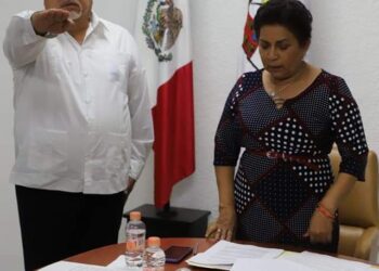 Reubican a funcionarios