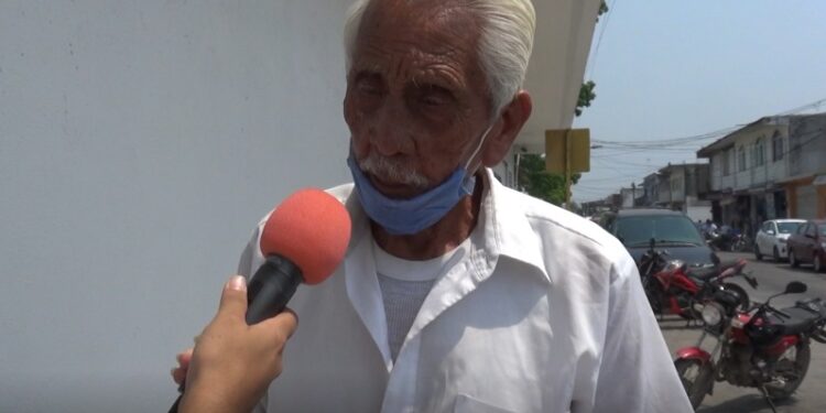 Prevalece escasez de medicamentos