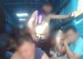 Rescatan a 53 extranjeros