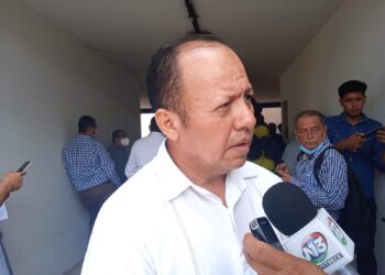 PRD con delegados indígenas “aunque se les revuelva el estómago”: Alcides Mena