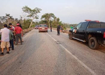 Se continúa la búsqueda y rescate de los 3 jóvenes ahogados en Jalapa