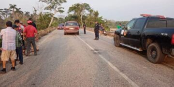 Se continúa la búsqueda y rescate de los 3 jóvenes ahogados en Jalapa