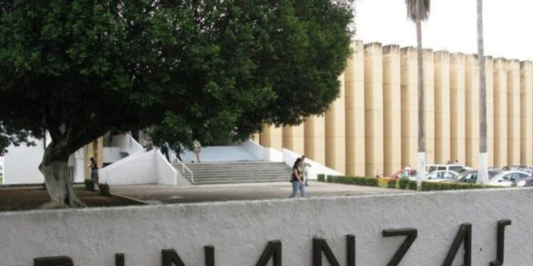 Gobierno de Tabasco aún debe más de mil mdp a proveedores