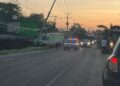 Una ambulancia derribó un poste