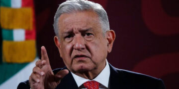 Oposición estorbosa