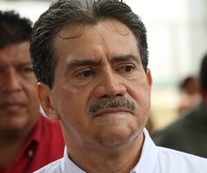 Evaristo: La Rosa de Guadalupe (versión 4T)