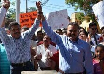 Cierran filas los fundadores 