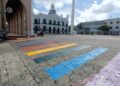 Pinta paso peatonal comunidad LGTB+