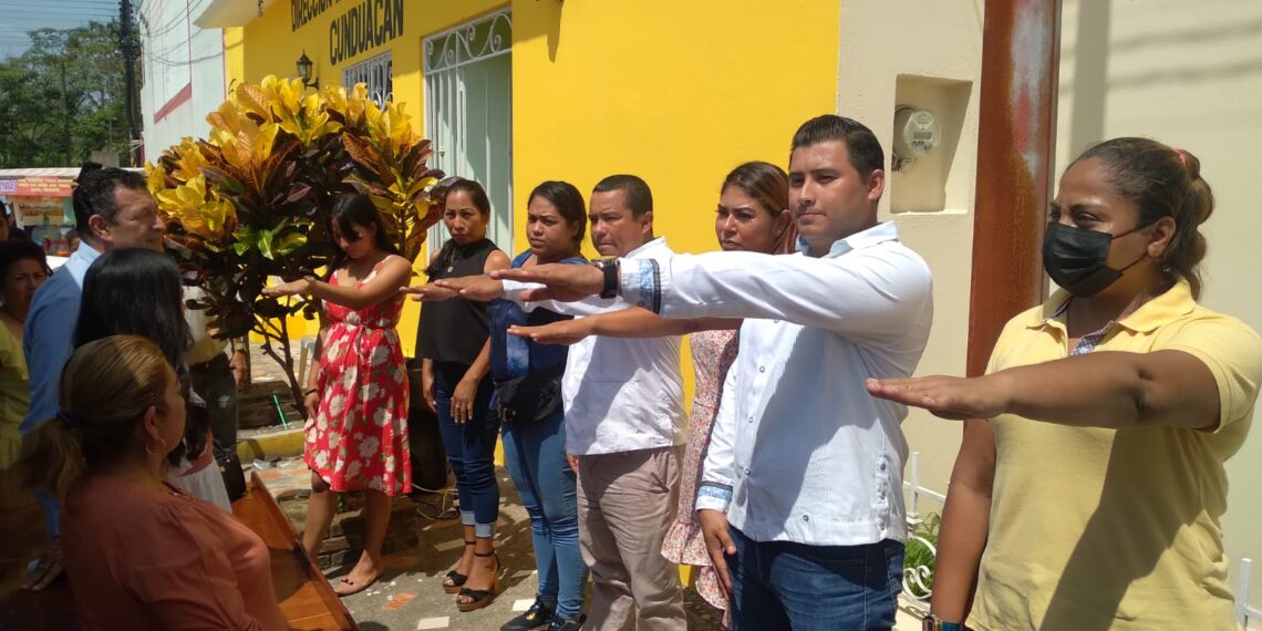 Renueva PRD dirigencia