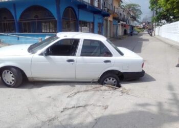 Hundida en el abandono