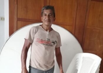 Pueblo enfiestado