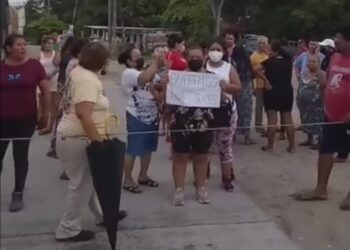 Hundido en el caos