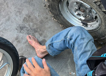 Encumbrado por un auto fantasma