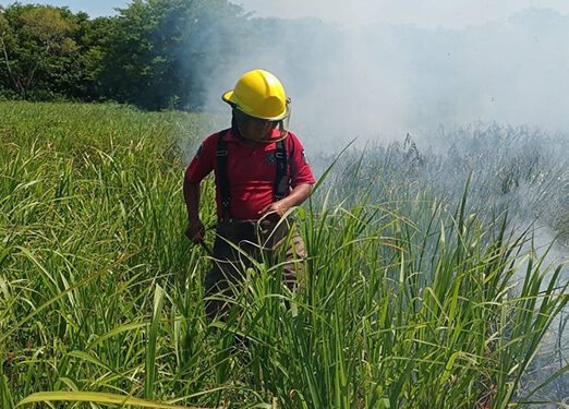 Corretean bomberos