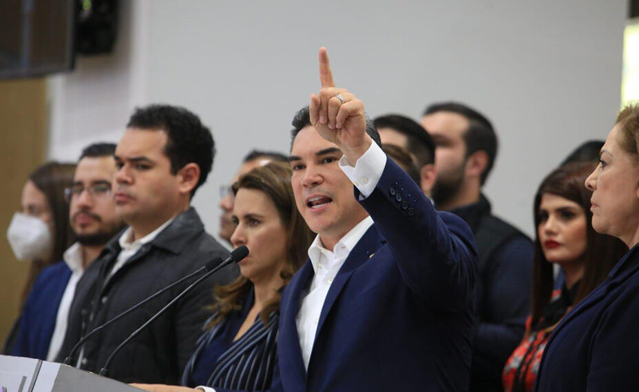 Exige Alito a la FGR investigar desacato