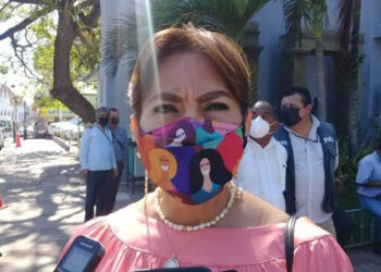 Todos deben luchar unidos contra violencia de género