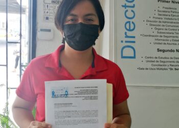 Denuncian activistas LGBT a legisladores