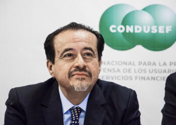 Extorsión y estafa