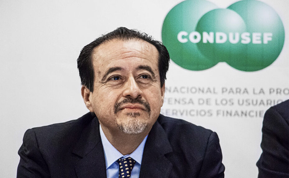 Extorsión y estafa