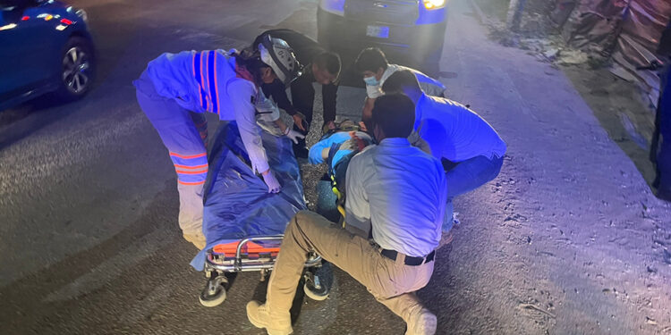 Azotó con su bicicleta