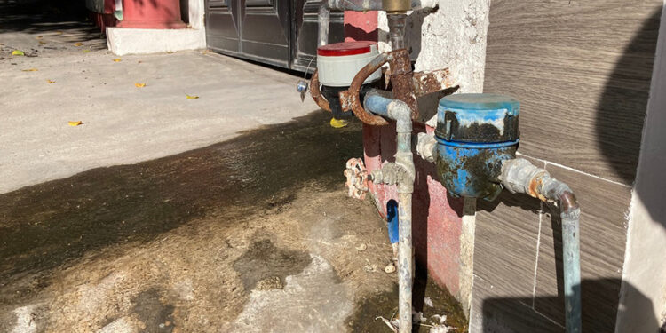 Tomas clandestinas provocan muchas pérdidas