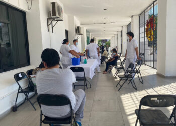 Exhortan a  vacunar a menores