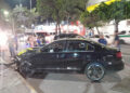 Dejó su carro como acordeón