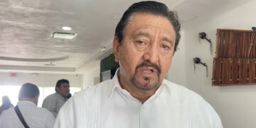Director general violenta derechos sindicales