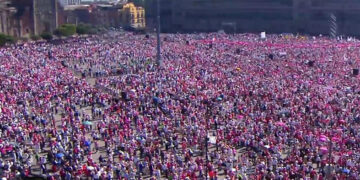 Hoy está en juego la democracia