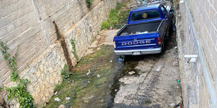 Conductor “canaleó”