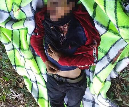 Nomás le dieron tres plomazos