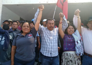 Niega que busca la reelección