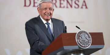 Bloque conservador va contra la transformación