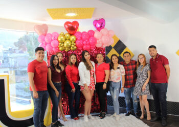Festeja Ultimátum a enamorados